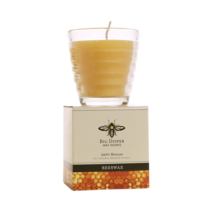 Vela de vidrio con forma de colmena de cera de abejas